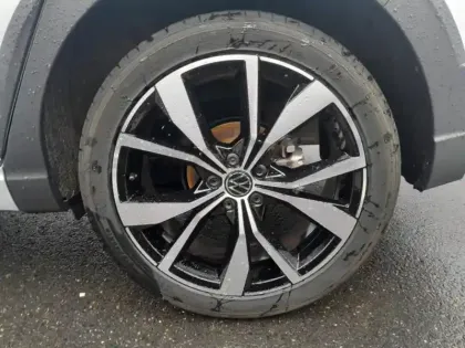 Photo 11 Volkswagen Taigo  1.0 TSI 116ch R-Line Edition DSG7