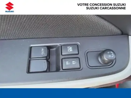 Photo 12 Suzuki Swift  1.2 Dualjet Hybrid 83ch Avantage