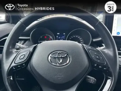 Photo 12 Toyota C-HR  1.8 Hybride 122ch Collection E-CVT