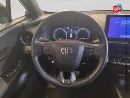 Photo 11 Toyota C-HR  2.0 Hybride 200ch Design MY25