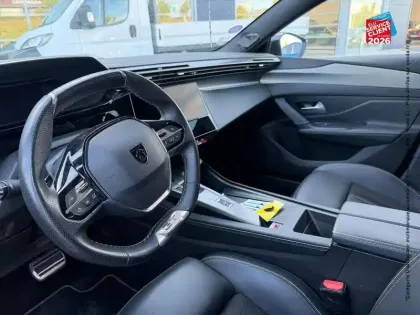 Photo 14 Peugeot 308  PHEV 225ch GT Pack e-EAT8