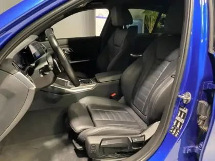 Photo 10 BMW Serie 3 Série 3 330iA xDrive 258ch M Sport