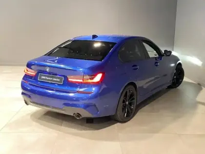 Photo 6 BMW Serie 3 Série 3 330iA xDrive 258ch M Sport