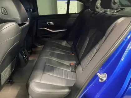 Photo 11 BMW Serie 3 Série 3 330iA xDrive 258ch M Sport