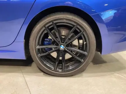 Photo 8 BMW Serie 3 Série 3 330iA xDrive 258ch M Sport