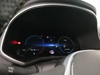 Photo 12 Renault Clio  1.6 E-Tech hybride 145ch Engineered