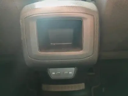 Photo 8 Volkswagen T-cross  1.5 TSI 150ch R-Line Edition DSG7