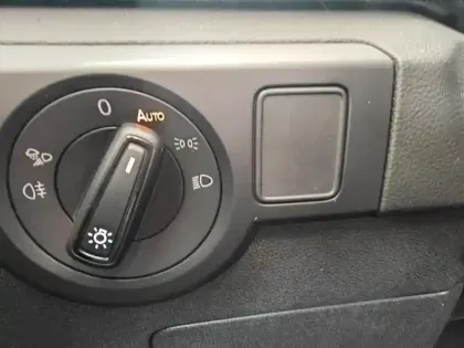 Photo 13 Volkswagen T-cross  1.5 TSI 150ch R-Line Edition DSG7