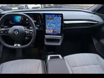 Photo 8 Renault Scenic  E-Tech Electric 220ch Techno grande autonomie -25