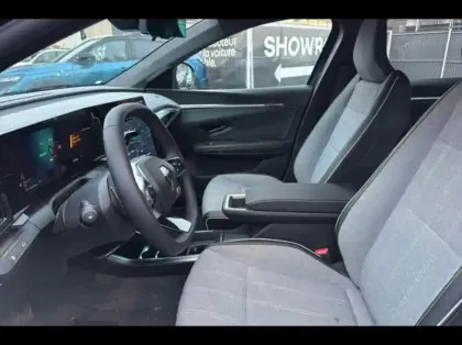 Photo 9 Renault Scenic  E-Tech Electric 220ch Techno grande autonomie -25