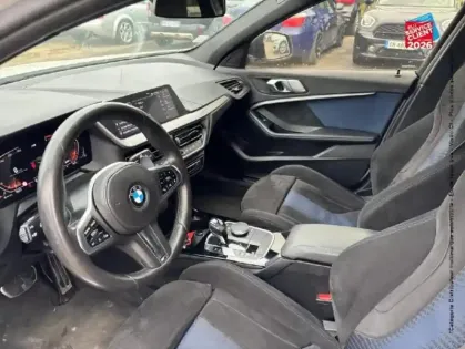 Photo 14 BMW Serie 1 Série 1 118dA 150ch M Sport