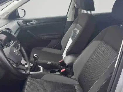 Photo 9 Volkswagen T-cross  1.0 TSI 110ch Active