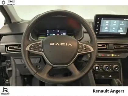 Photo 11 Dacia Jogger  1.6 hybrid 140ch Extreme 7 places -24