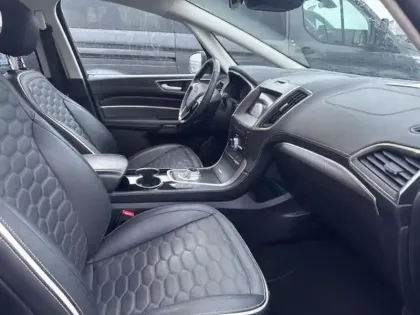 Photo 10 Ford S-max  2.5 Duratec 190 ch Hybrid Vignale eCVT