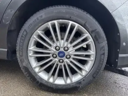 Photo 8 Ford S-max  2.5 Duratec 190 ch Hybrid Vignale eCVT