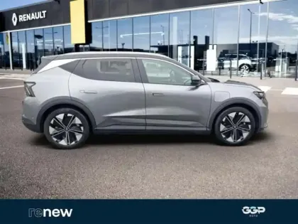 Photo 6 Renault Scenic  E-Tech Electric 220ch Techno grande autonomie -25