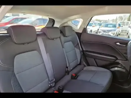 Photo 10 Renault Captur  1.3 TCe 140ch EDC FAP Business - 21