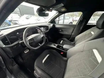 Photo 8 Opel Mokka  1.2 Turbo Hybrid 145ch GS e-DCT6