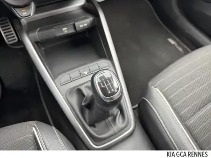 Photo 14 Kia Rio  1.0 T-GDI 100ch GT-Line