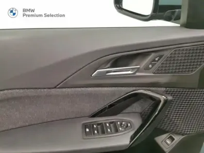 Photo 12 BMW X1 Gén. III (U11) Ph1 Business Design 5