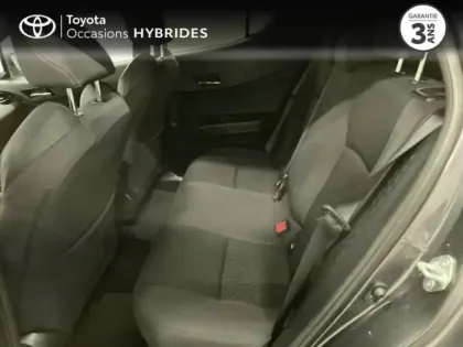 Photo 11 Toyota C-HR  1.8 Hybride 122ch Design Ultimate E-CVT