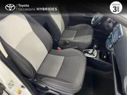 Photo 5 Toyota Yaris  100h Dynamic Business 5p
