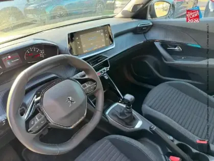 Photo 14 Peugeot 2008  1.2 PureTech 100ch S&S Style