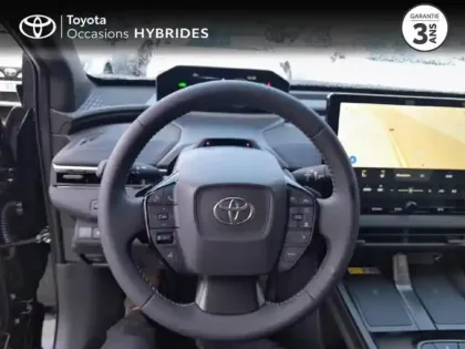 Photo 8 Toyota C-HR + 224ch 77kWh Design Grande Autonomie
