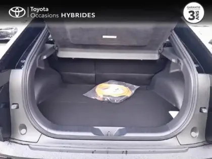 Photo 9 Toyota C-HR + 224ch 77kWh Design Grande Autonomie