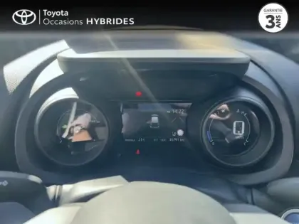 Photo 13 Toyota Yaris  116h Design 5p MY22