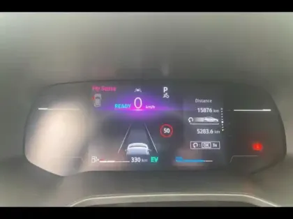 Photo 8 Renault Clio  1.6 E-Tech 145ch full hybrid Techno - 25