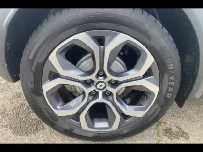 Photo 11 Renault Captur  1.3 TCe mild hybrid 140ch Techno