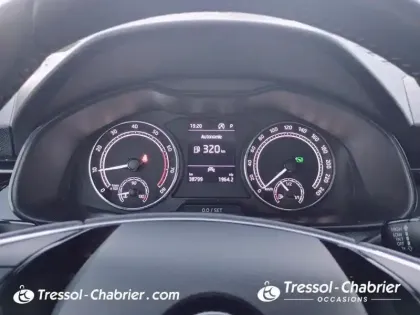 Photo 20 Skoda Kamiq  1.0 TSI Evo 110 ch DSG7 Ambition