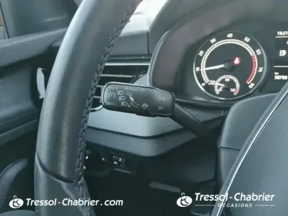 Photo 16 Skoda Kamiq  1.0 TSI Evo 110 ch DSG7 Ambition