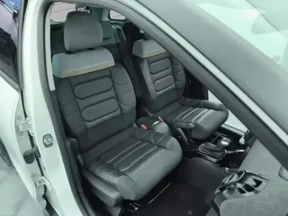 Photo 8 Citroën C3 Aircross  PureTech 130 S&S EAT6 Shine Pack