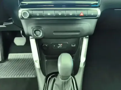 Photo 12 Citroën C3 Aircross  PureTech 130 S&S EAT6 Shine Pack