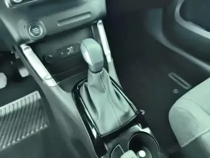 Photo 23 Citroën C3 Aircross  PureTech 130 S&S EAT6 Shine Pack