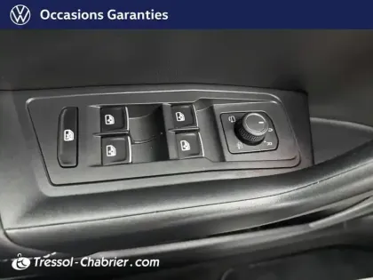 Photo 19 Volkswagen T-roc  1.5 TSI EVO2 150 Start/Stop BVM6 R-Line