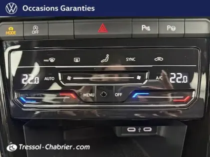 Photo 12 Volkswagen T-roc  1.5 TSI EVO2 150 Start/Stop BVM6 R-Line