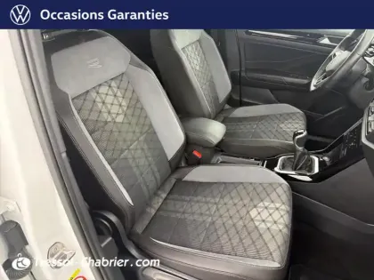 Photo 8 Volkswagen T-roc  1.5 TSI EVO2 150 Start/Stop BVM6 R-Line