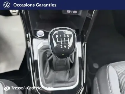 Photo 23 Volkswagen T-roc  1.5 TSI EVO2 150 Start/Stop BVM6 R-Line