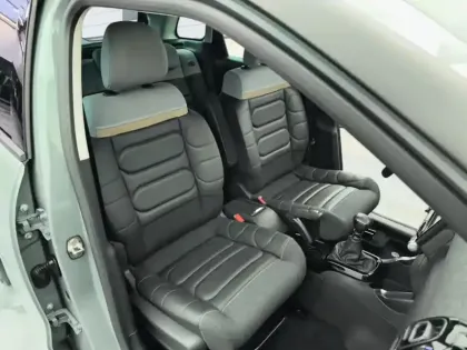 Photo 8 Citroën C3 Aircross  BlueHDi 110 S&S BVM6 Shine