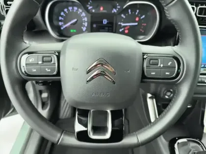 Photo 18 Citroën C3 Aircross  BlueHDi 110 S&S BVM6 Shine