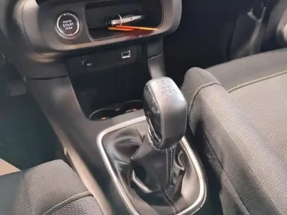 Photo 23 Citroën C3  PureTech 83 S&S BVM5 Shine