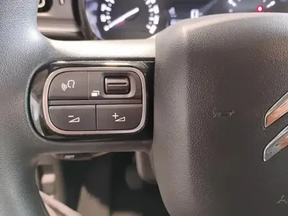 Photo 18 Citroën C3  PureTech 83 S&S BVM5 Shine