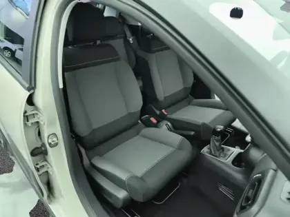 Photo 8 Citroën C3  PureTech 83 S&S BVM5 C-Series