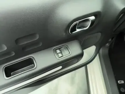 Photo 19 Citroën C3  PureTech 83 S&S BVM5 C-Series