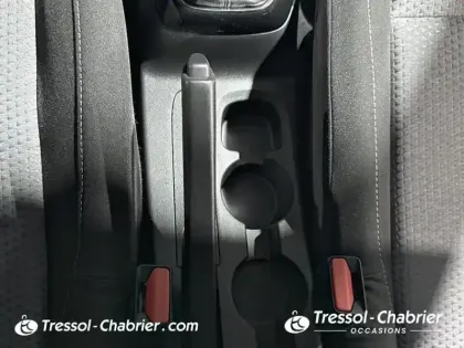 Photo 24 Opel Corsa  1.2 75 ch BVM5 Edition