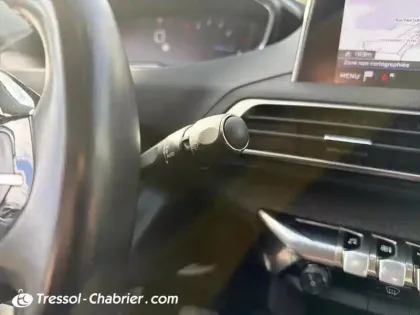 Photo 17 Peugeot 3008  1.6 THP 165ch S&S EAT6 Allure