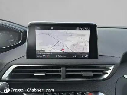 Photo 21 Peugeot 3008  1.6 THP 165ch S&S EAT6 Allure